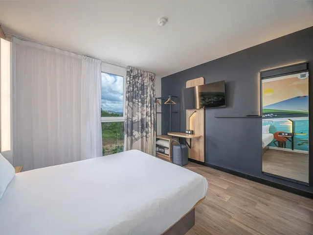 Room, Double Bed, B&B HOTEL Fort de France 1/10