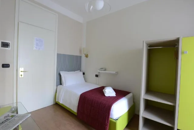 غرفة مفردة، Hotel Tourist Torino 1/5
