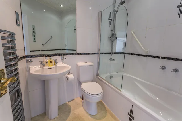 شقة بغرفة نوم واحدة، Embleton Spa Hotel 2/2