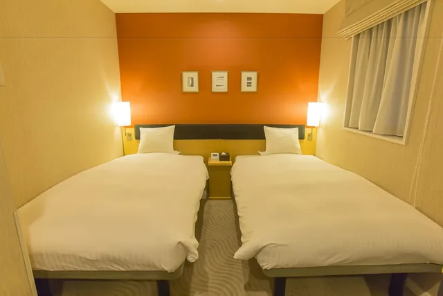 Connecting, Double and Twin Beds, Hotel Nihonbashi Saibo 1/5