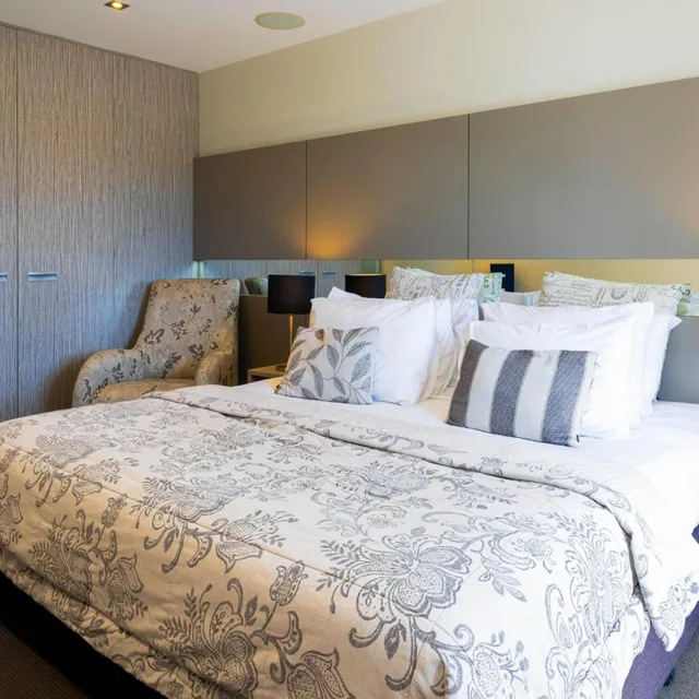 استوديو بزنس بسرير كينج، Airport Gateway Motor Lodge 2/10