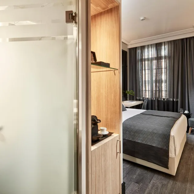 غرفة كومفورت بسرير مزدوج بإطلالة على المدينة، Antigon Urban Chic Hotel by GHH 7/10