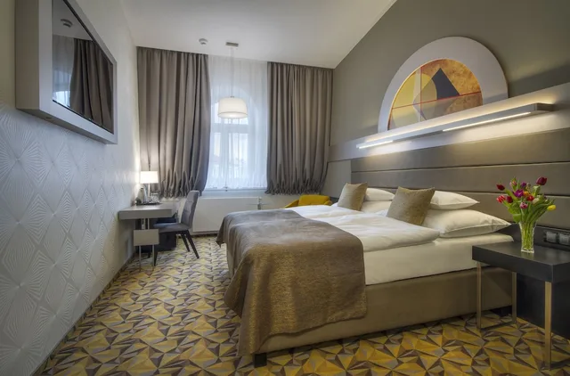 غرفة ديلوكس بسرير كوين، Hotel Essence 2/6