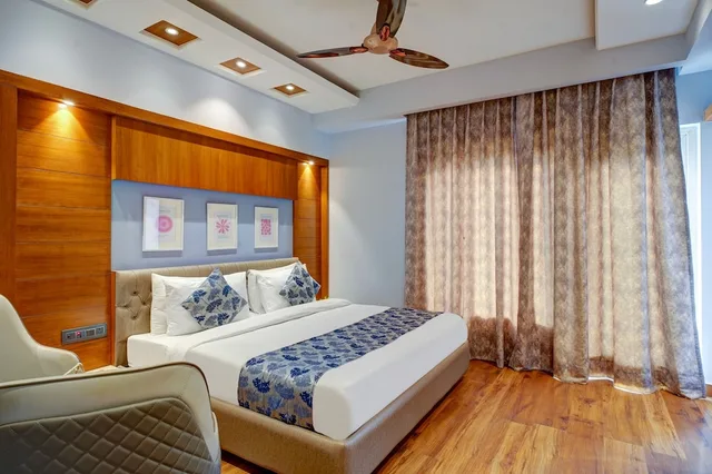 غرفة تنفيذية بسرير كينج، The Pearl Hotel 8/10