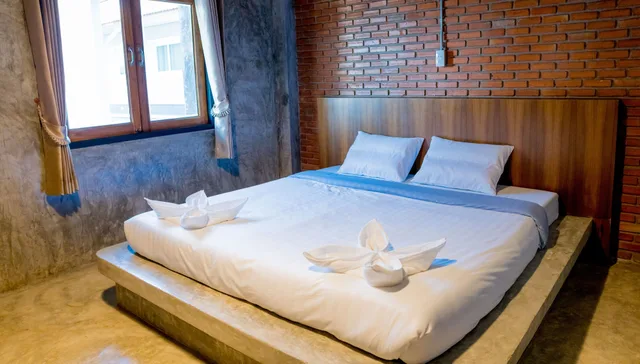 غرفة قياسية بسرير مزدوج، Tonfang Hotel 2/3