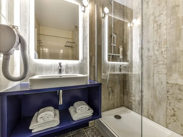 Room, Double Bed, Country Side View، Ibis Styles La Rochelle Thalasso Chatelaillon 9/10