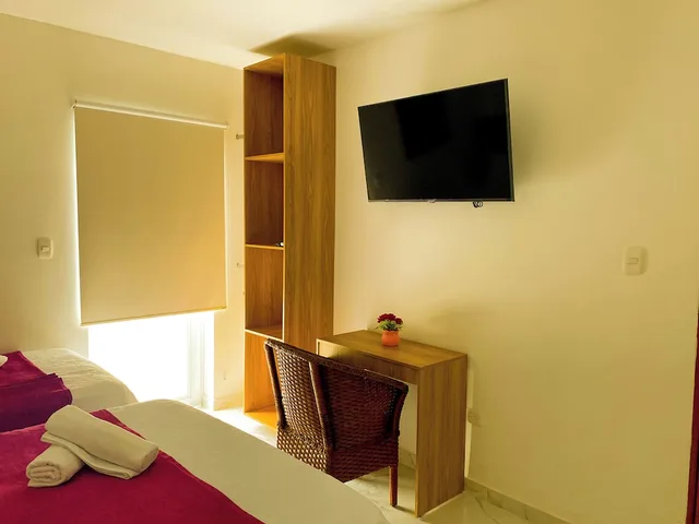غرفة ديلوكس ثلاثية بسرير كوين وسرير فردي، Hotel Olas del Mar 4/5
