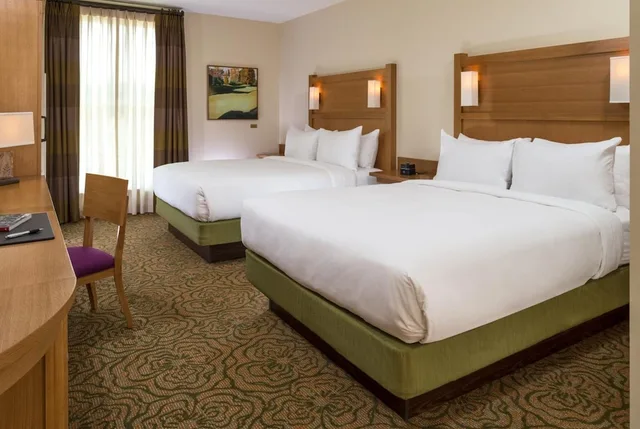 غرفة بسريرين كوين، The Inn at Swarthmore 2/3