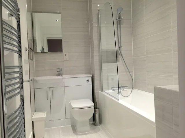 استوديو، Ilford Tower Apartments 6/10