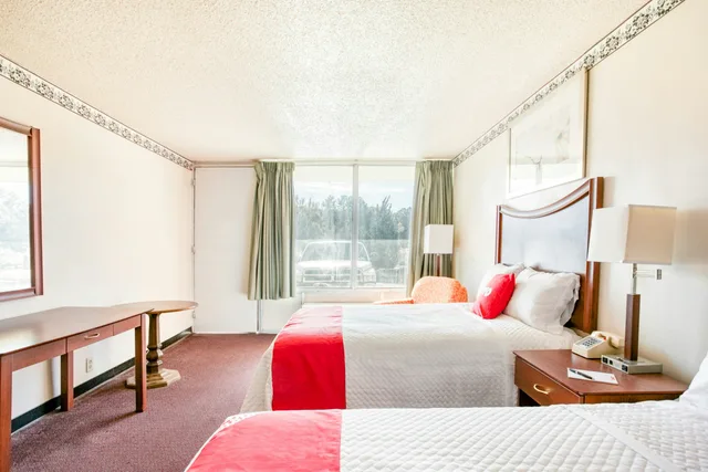 2 Full Bed، Travelers Inn By OYO, Templeton VA 2/7