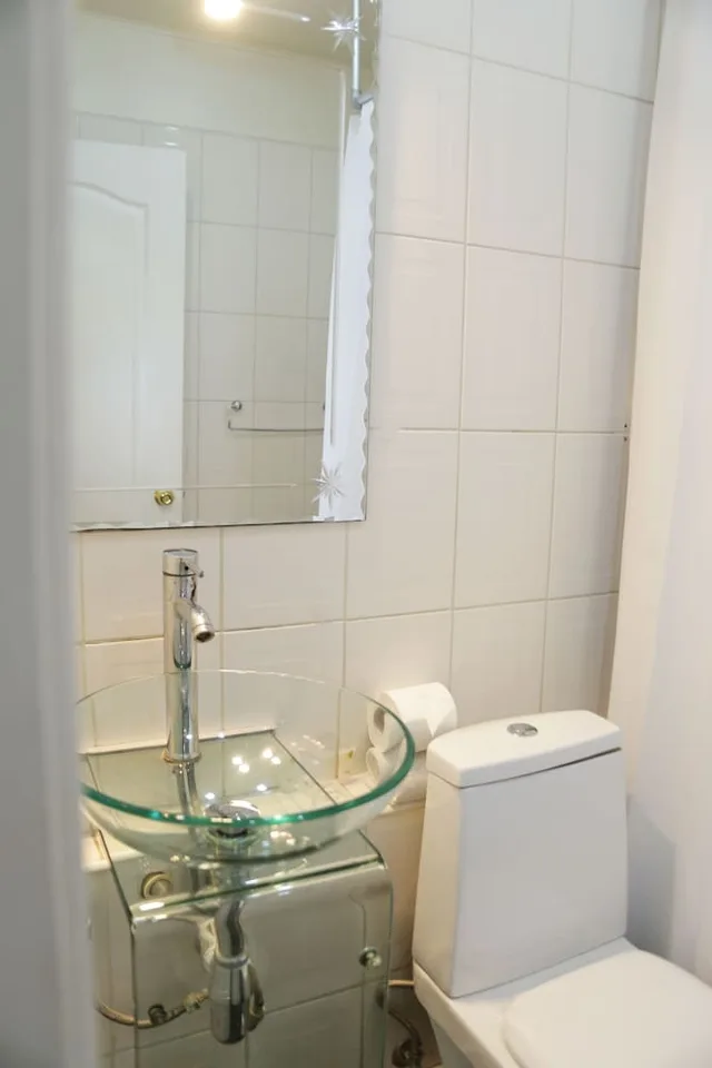 غرفة كلاسيكية ثلاثية بسرير كوين وسرير فردي بغرفة نوم واحدة، Tremo Parque Bustamante 6/8