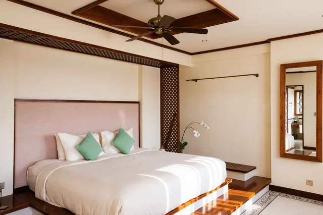 Deluxe, Town, Queen Bed، Almanity Hoi An Resort & Spa 2/4