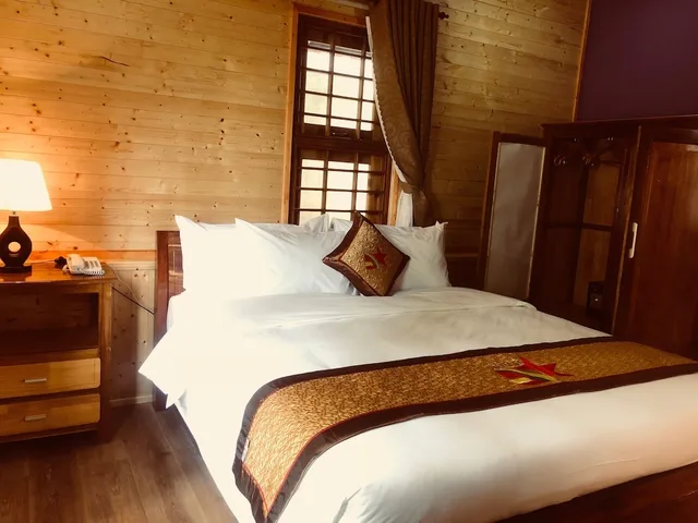 2 Bedrooms, Family, Apartment, King and Queen Bed, Pool View, Doi Sao Phu Quoc 1/3