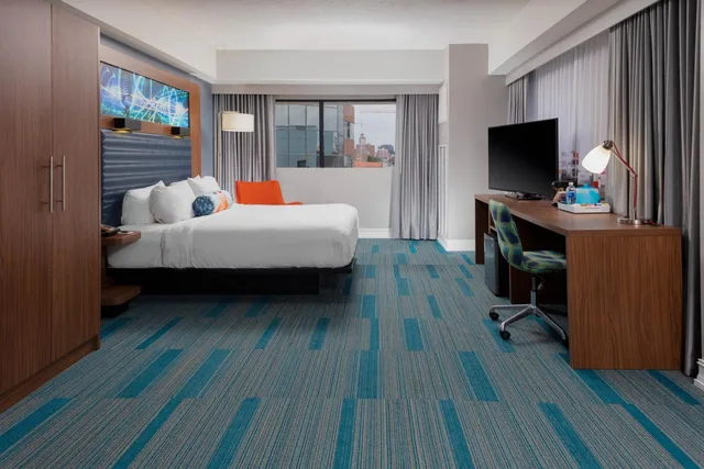 1 Bedroom, Savvy, Studio, Suite, King Bed, Sofa, Aloft Nashville West End 1/4