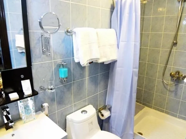 غرفة قياسية بسريرين منفصلين، OYO 137 Marina Hotel 3/4