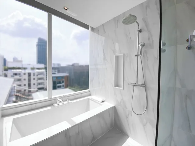 جناح بسرير كينج وسرير كوين بإطلالة على الحديقة بشرفة بغرفتي نوم، MUU Bangkok Hotel 8/8
