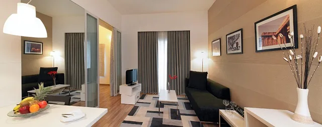 جناح بشرفة بغرفة نوم واحدة، Grand Mercure Bangalore An Accor Hotels Brand 3/3
