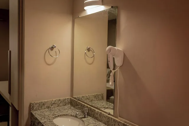 غرفة قياسية ثلاثية بسرير مزدوج وسرير فردي، Fenix Araxa Hotel 2/3