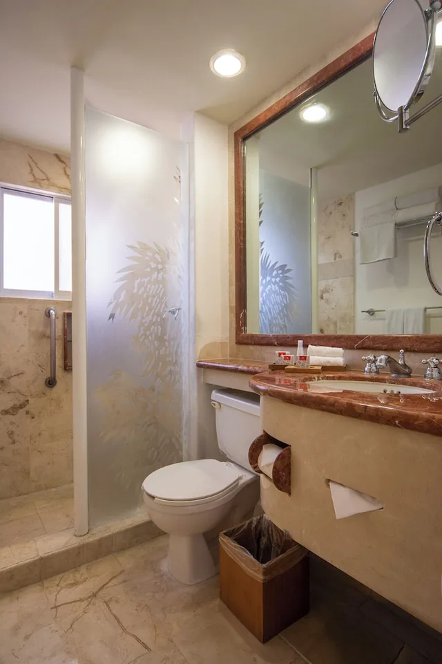 غرفة ديلوكس بسرير كينج بإطلالة على البحر مع أريكة، Sunset Fishermen Beach Resort All Inclusive 4/4