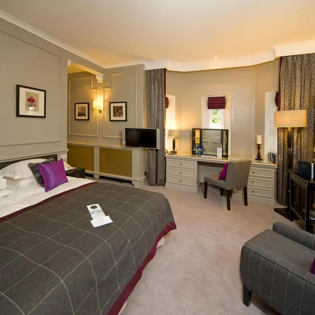غرفة بسرير كينج، Isle of Eriska Hotel 5/8