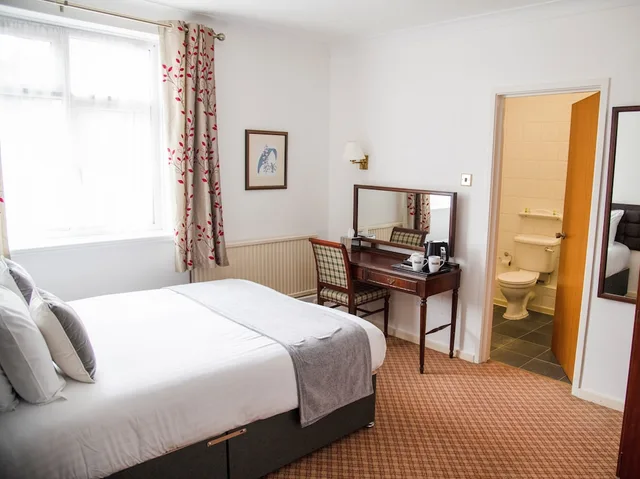 غرفة قياسية بثلاثة أسرّة، Hamlet Hotels Maidstone 1/3