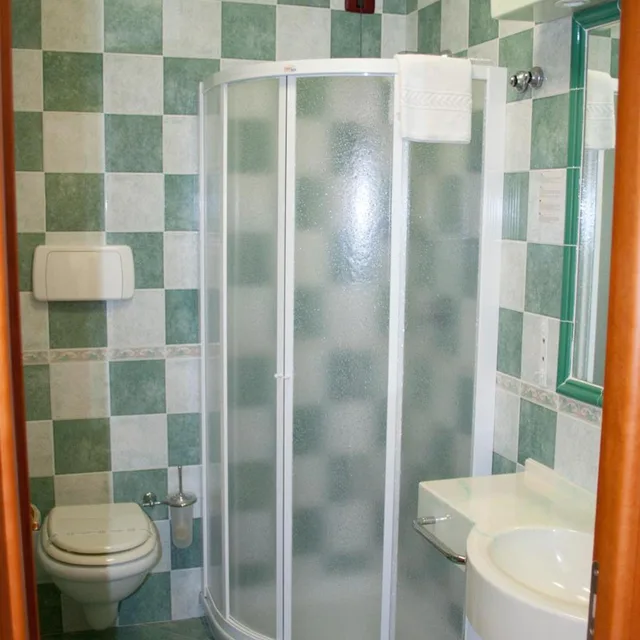 غرفة ثلاثية بشرفة، Hotel Felix 4/6