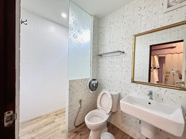 سكن مشترك بستة أسرّة وأسرّة بطابقين للنساء، The Luna Hostel 2/4
