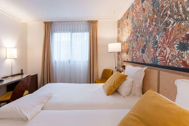 غرفة كلاسيكية بسرير مزدوج أو سريرين منفصلين، Hotel Mercure Paris Boulogne Pont de Saint Cloud (Janvier 2026) 4/6
