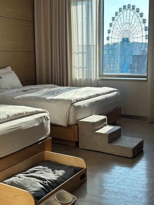 غرفة متصلة بسرير مزدوج وسرير فردي يُسمح فيها بالحيوانات الأليفة، Benikea The Bliss Hotel 1/1