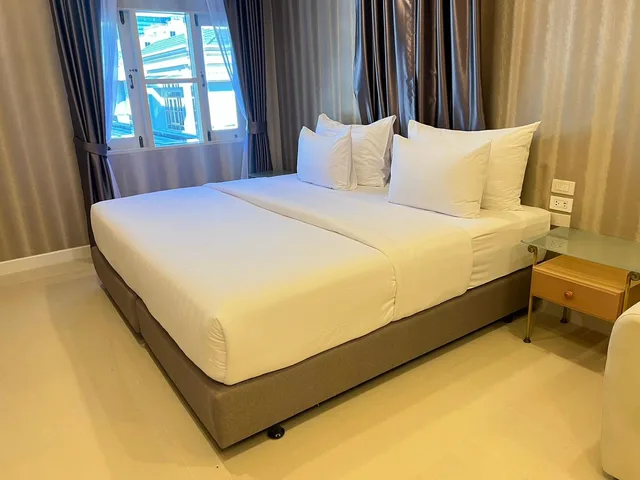 استوديو جونيور، V20 Boutique Hotel 1/1