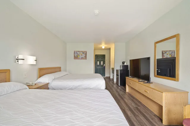 غرفة بسريرين كوين، Econo Lodge 1/10