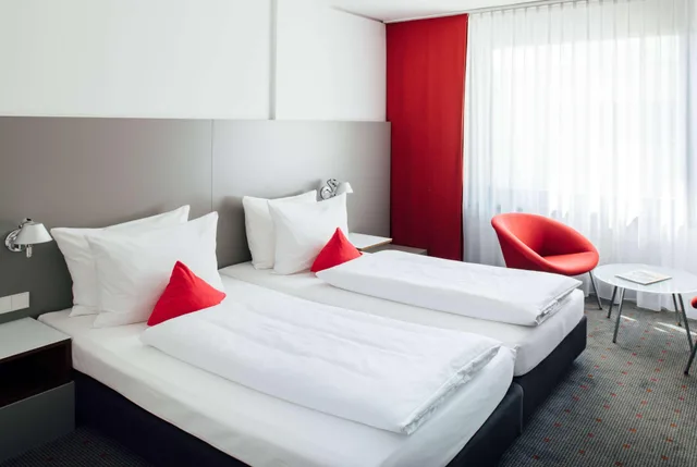 Plus, Comfort، Vienna House Easy by Wyndham Stuttgart 3/14