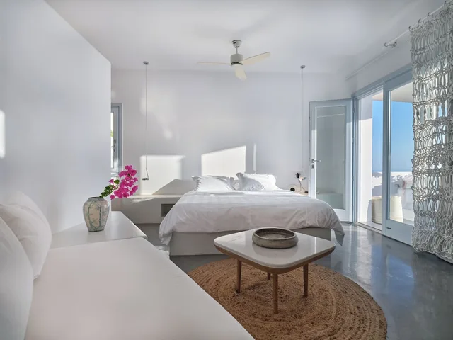 Aegean, Dream, Luxury, Studio, Suite, King Bed، SANTORINI HEIGHTS 6/10