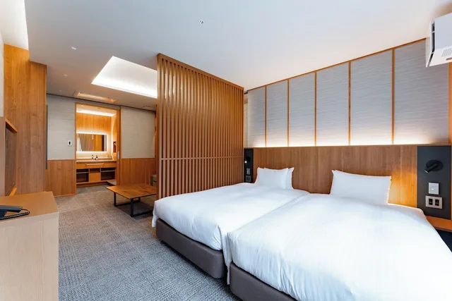 غرفة سوبيريور بأربعة أسرّة مع أريكة، Hotel Sierra Resort Hakuba 3/4