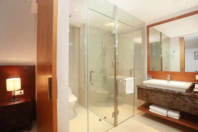 غرفة جونيور بسرير فردي، Wimarion Hotel Semarang 4/4