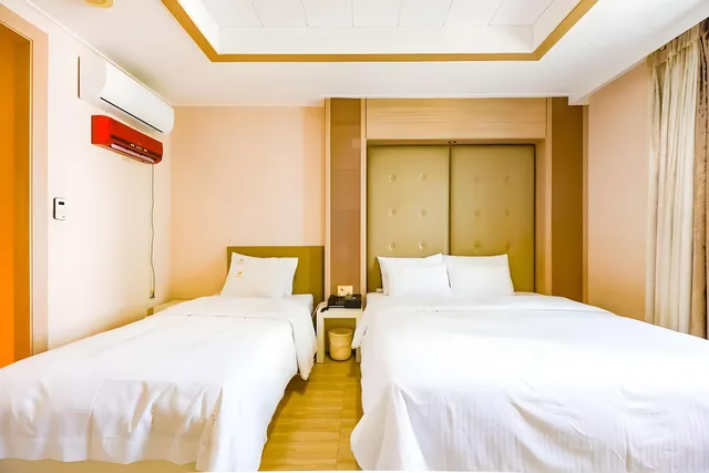 غرفة بسرير مزدوج، Charlot Castle Hotel 1/1