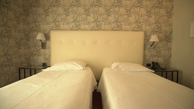غرفة بسريرين منفصلين، Hotel Lancaster 3/6