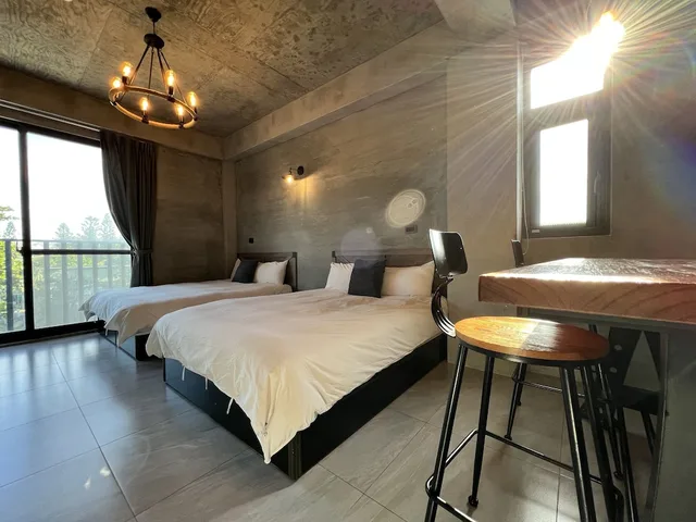 غرفة بزنس رباعية بسريرين مزدوجين، Peninsula Inn 3/4