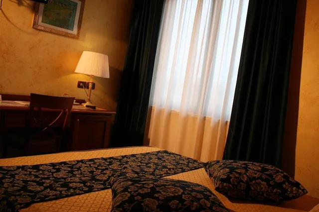 غرفة كومفورت مفردة بسرير كوين، Hotel Abacus 1/1