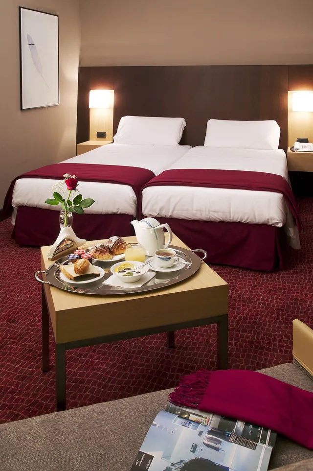غرفة كلاسيكية بسريرين منفصلين، Mercure Roma Piazza Bologna 5/9