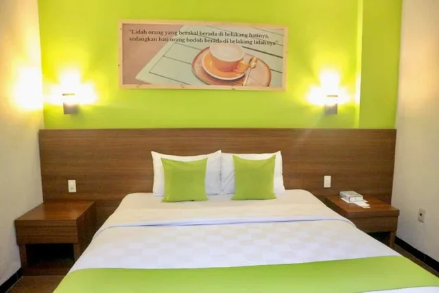 Smart Room Double، Hotel Candi Indah - Akpol Semarang 5/10