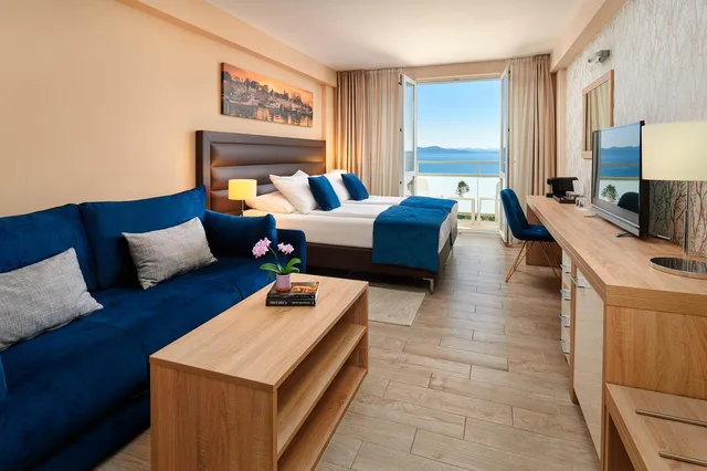 Family, Sea Side, Balcony، Hotel Pinija 7/9