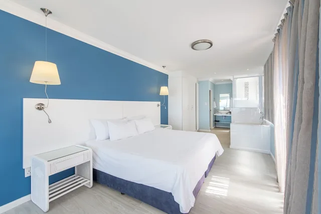 Luxury, Studio, Suite, Queen Bed, Saldanha Bay Hotel 1/2