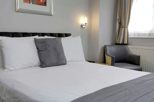 غرفة سوبيريور بسرير مزدوج، Best Western Reading Calcot Hotel 4/6