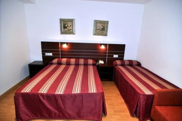 غرفة ثلاثية، Norte Hotel 9/10