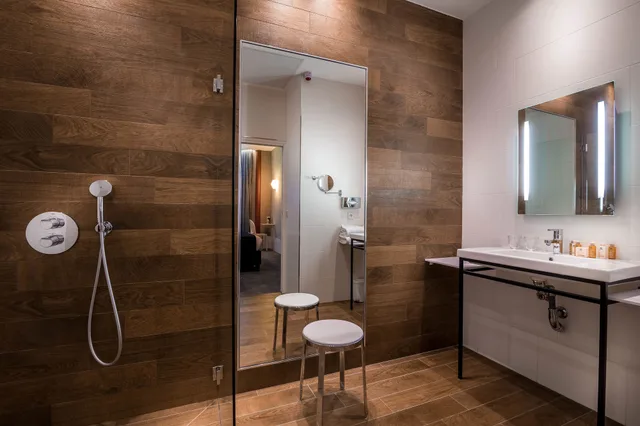 غرفة تنفيذية مزدوجة بشرفة، Marais Grands Boulevards Hotel 4/4