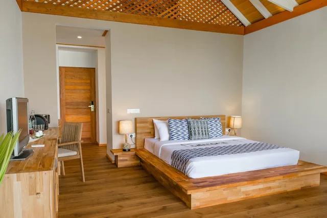 Beach Villa, Double Bed, Sofa، Kudafushi Resort and Spa 2/5
