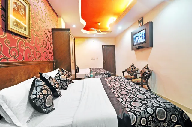 غرفة عائلية بسريرين مزدوجين بإطلالة على المدينة، Hotel Shiva Intercontinental 3/8