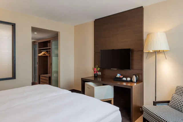 غرفة بسرير مزدوج، Nh Stuttgart Airport 7/10