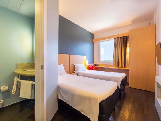 غرفة قياسية بسريرين منفصلين، Ibis Manaus Aeroporto 7/10